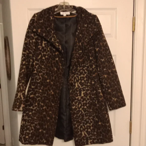 Leopard Print Women's Coat Size 4 - Picture 1 of 3
